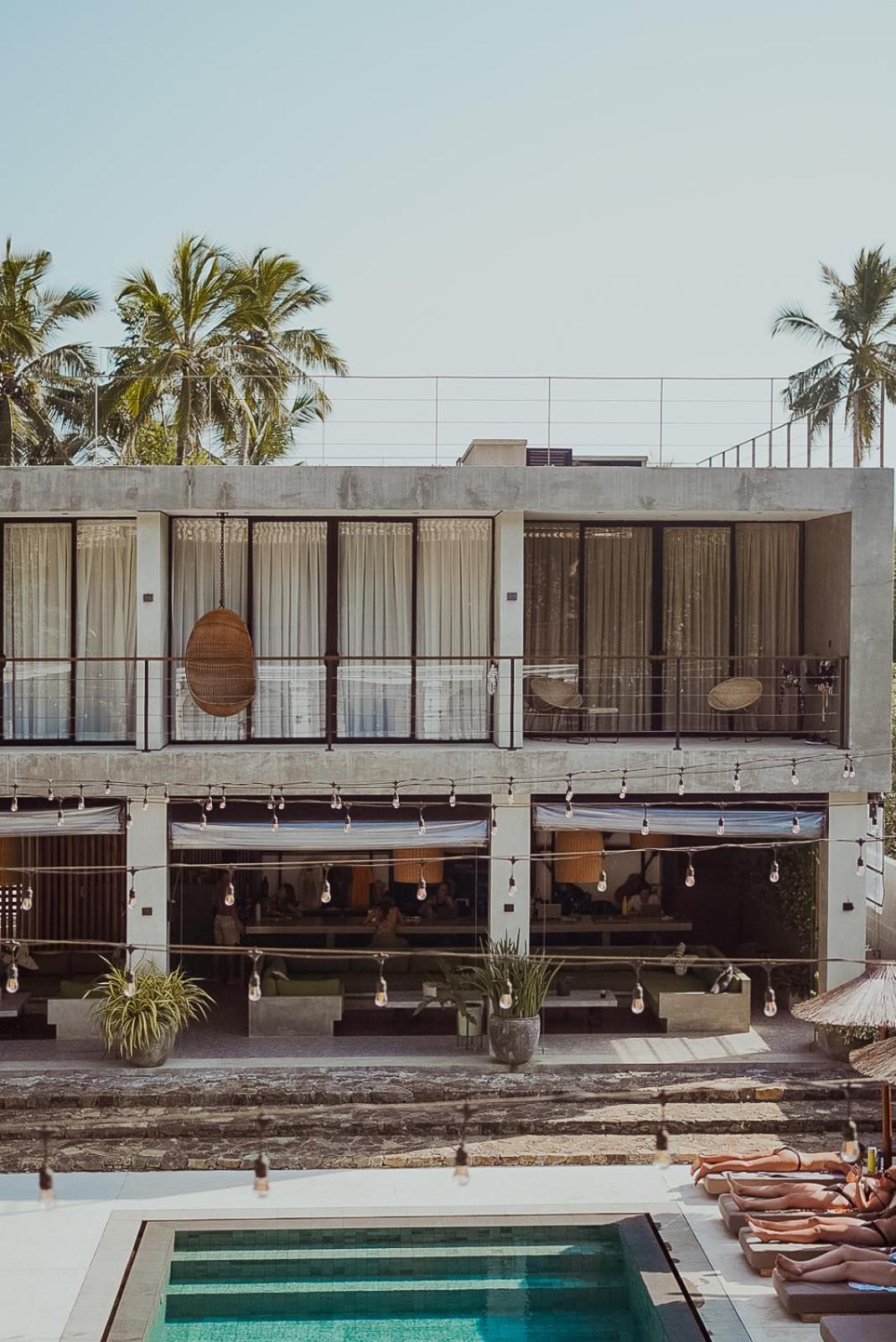 The Salty Pelican Yoga & Surf Retreat Dikwella Sur Exterior foto